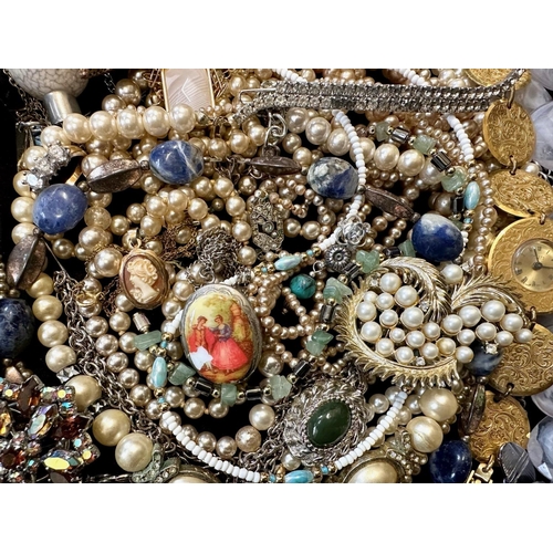 397 - Box of Vintage Costume Jewellery, comprising assorted beads, pearls, necklaces, bracelets, chains, v... 