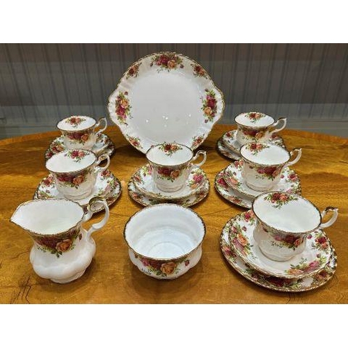 590 - Royal Albert 'Old Country Roses' Tea Set, comprising six teacups, saucers and side plates, milk jug,... 