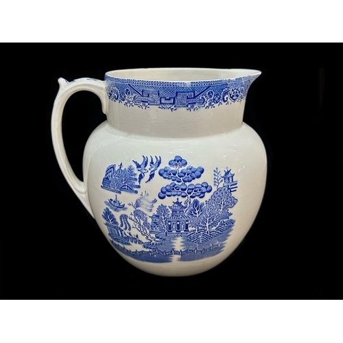 601 - Victorian Jug & Bowl Wash Set, by Myott & Co. Willow Pattern, the large bowl with minor nicks to the... 