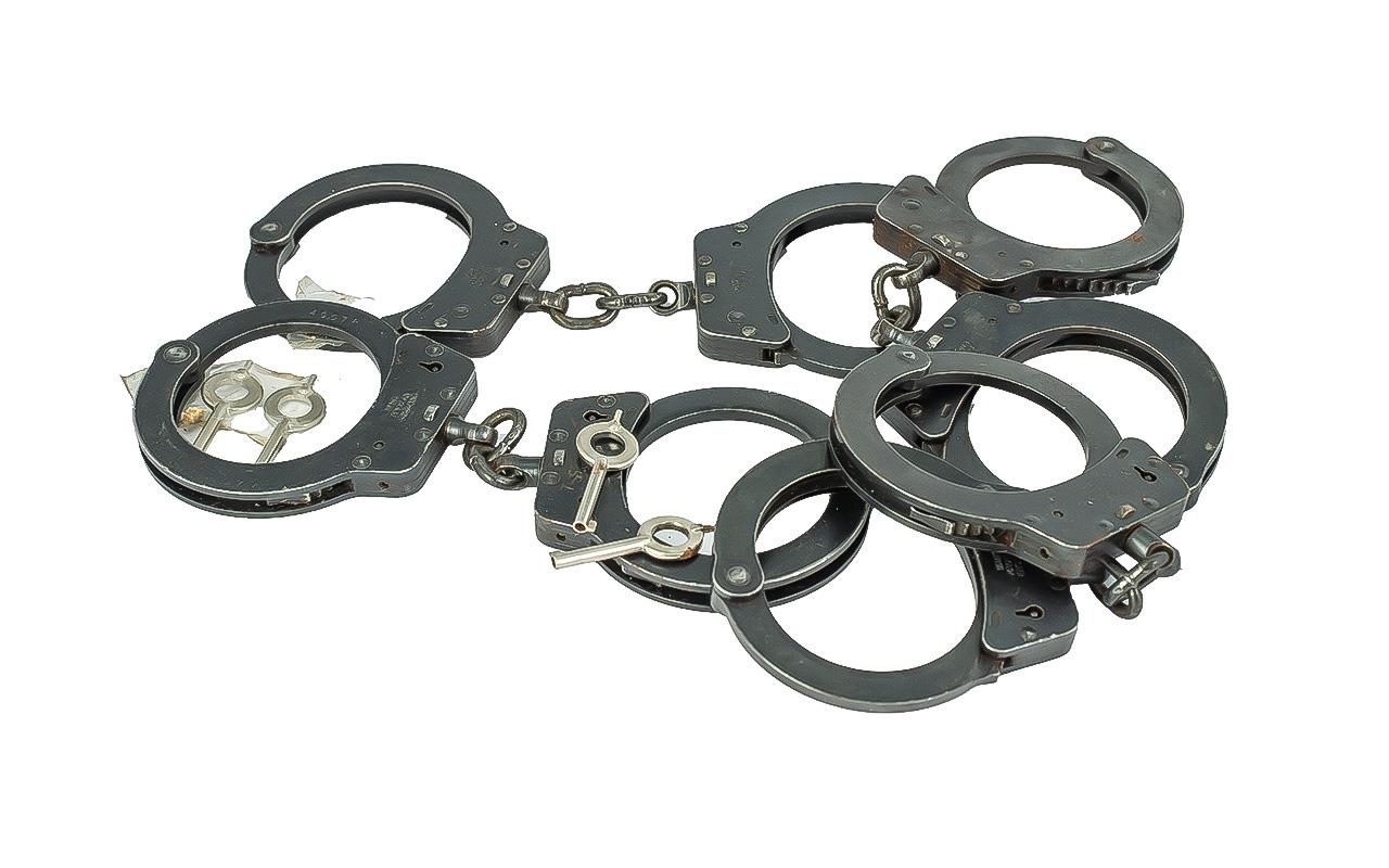 Hiatts handcuffs shop made in england