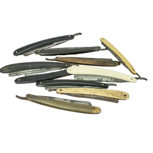 1367 - Collection of Cut Throat Razors. To Include M. Wheeler Oldham, Gong Razor, Cleveland Sheffield etc (... 