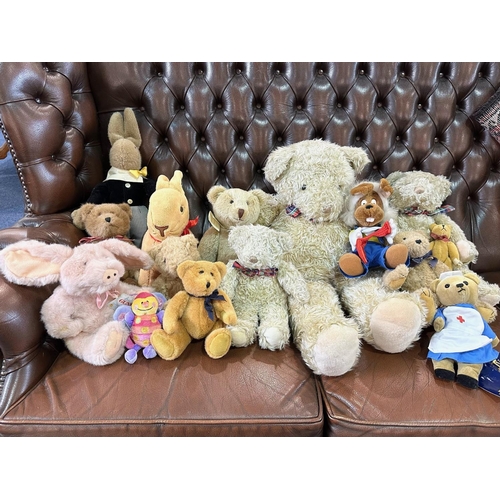 1511 - Box of Collectible Quality Teddy Bears & Soft Toys,  including a Lindt bunny 12'' tall, Eton Bunny 1... 