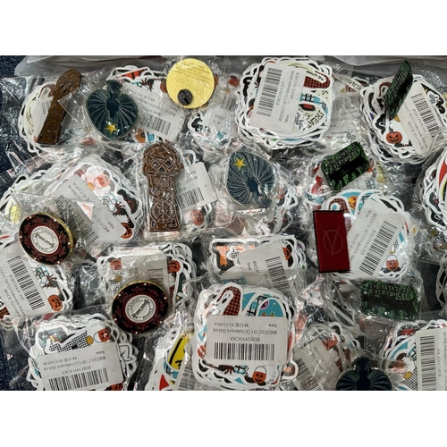 1558 - Box of Assorted Collectible Badges, various designs and shapes, together with a quantity of Hallowee... 