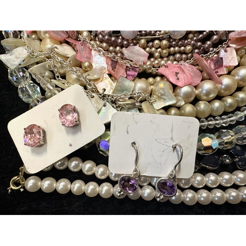 408 - Collection of Quality Vintage Costume Jewellery, comprising beads, crystal necklaces, brooches, bead... 