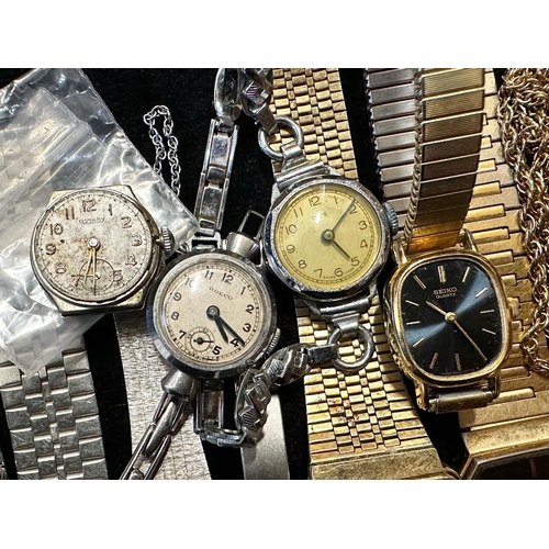 414 - Gentleman's & Ladies Wristwatches, leather and bracelet straps, including Lorus, Sekonda, Rolco, Rot... 