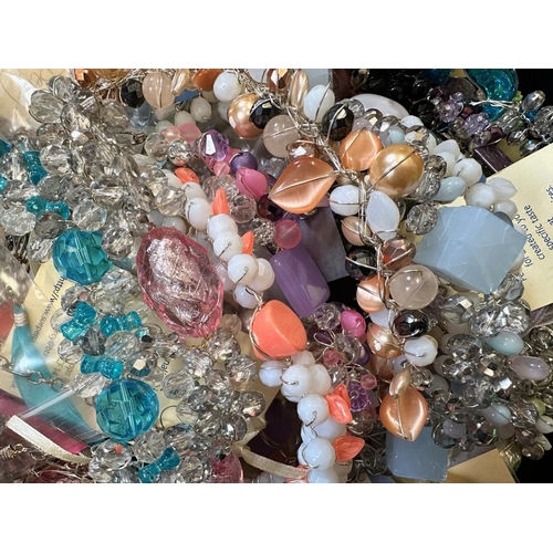 381A - A Large Collection of Hand Made Jewellery By Sue Percy comprising a selection of necklaces, the majo... 