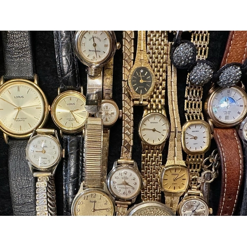 363 - Collection of Gents & Ladies Wristwatches, bracelet and leather straps, makes include boxed Rotary, ... 