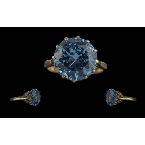 307 - Ladies - Attractive 9ct Gold Single Stone Blue Topaz Set Ring. The Large Blue Faceted Topaz of Excel... 