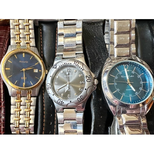 387 - Large Collection of Ladies & Gentleman's Wristwatches, bracelet and  leather straps, makes include C... 