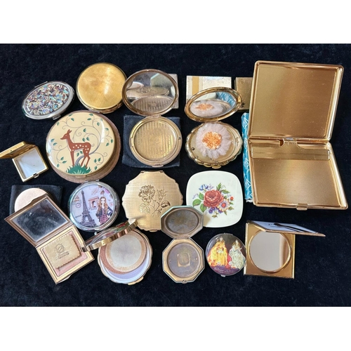 416 - Large Collection of Vintage Ladies Compacts, comprising a musical KGU 'Minuelle', Iris floral decora... 