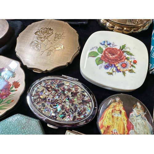 416 - Large Collection of Vintage Ladies Compacts, comprising a musical KGU 'Minuelle', Iris floral decora... 