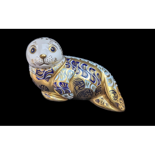 530 - Royal Crown Derby 'Harbour Seal' Limited Edition Paperweight, No. 3649/4500.  With gold stopper.