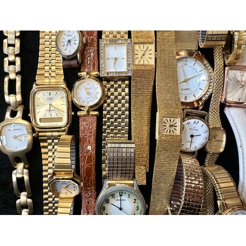 376 - Collection of Ladies & Gent's Wristwatches, leather and bracelet straps, comprising Accurist, Royal,... 