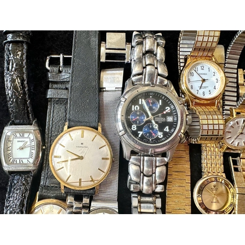 403 - Collection of Ladies & Gent's Wristwatches, leather and bracelet straps, comprising Accurist, Everit... 