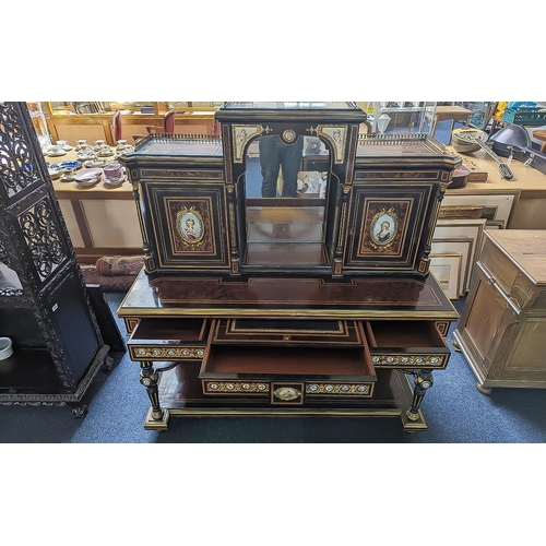 1043 - French Empire Quality Pair of Bonheur Du - Jours Cabinets, Made of Burr Walnut - Ebony, Amboyna - Ta... 