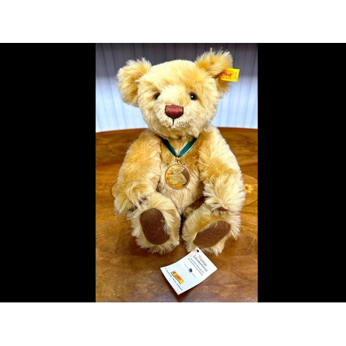 1371 - Steiff Jointed 2001 Danbury Mint Edition Teddy Bear, glass eyes, moveable joints, leather paws.  Com... 