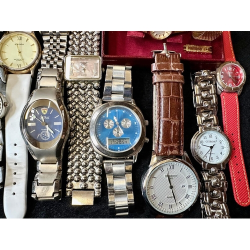 401 - Collection of Ladies and Gent's Wristwatches, all in working order, 20 in total.  Various makes, lea... 