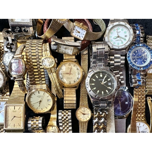 413 - Collection of Ladies & Gentleman's Wristwatches, makes to include Rotary, Sekinda, Citizen, Corvette... 