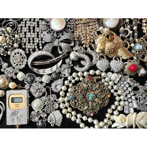 415A - Collection Of Costume Jewellery - To Include Brooches, Earrings, Necklaces Stones, A Spoon Etc...