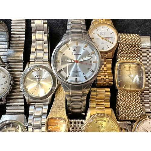 447 - Collection of Ladies & Gentleman's Wristwatches, leather and bracelet straps, makes include Sekonda,... 