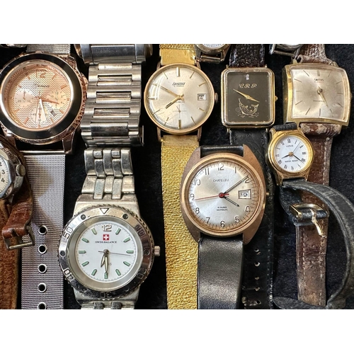 449 - Collection of Ladies & Gentleman's Wristwatches, leather and bracelet straps, makes include Timex, E... 