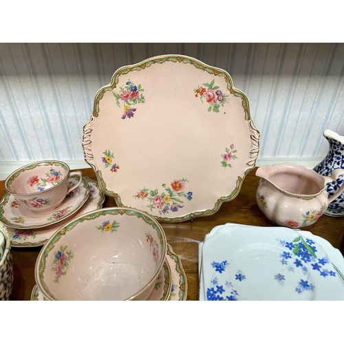 639 - Box of Decorative Vintage China, comprising a pink floral Johnson Bros 'Rosedawn' tea set with milk ... 