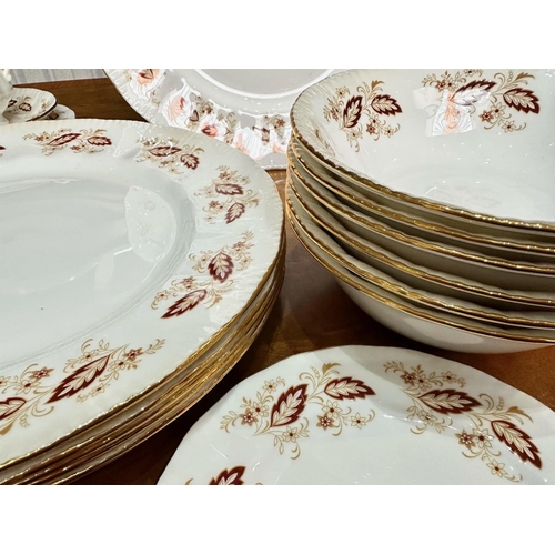 685 - Royal Kent Bone China Set, comprising six cups, saucers and side plates, six dinner plates, and six ... 