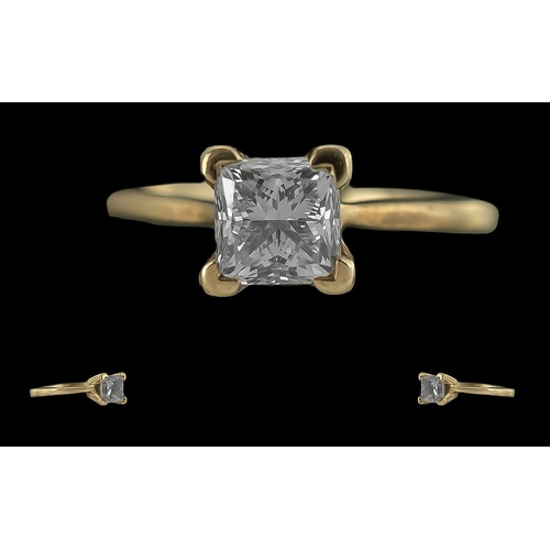 8 - Ladies Excellent Quality 9ct Gold Single Stone Diamond Set Ring, Full Hallmark to Interior of Shank.... 