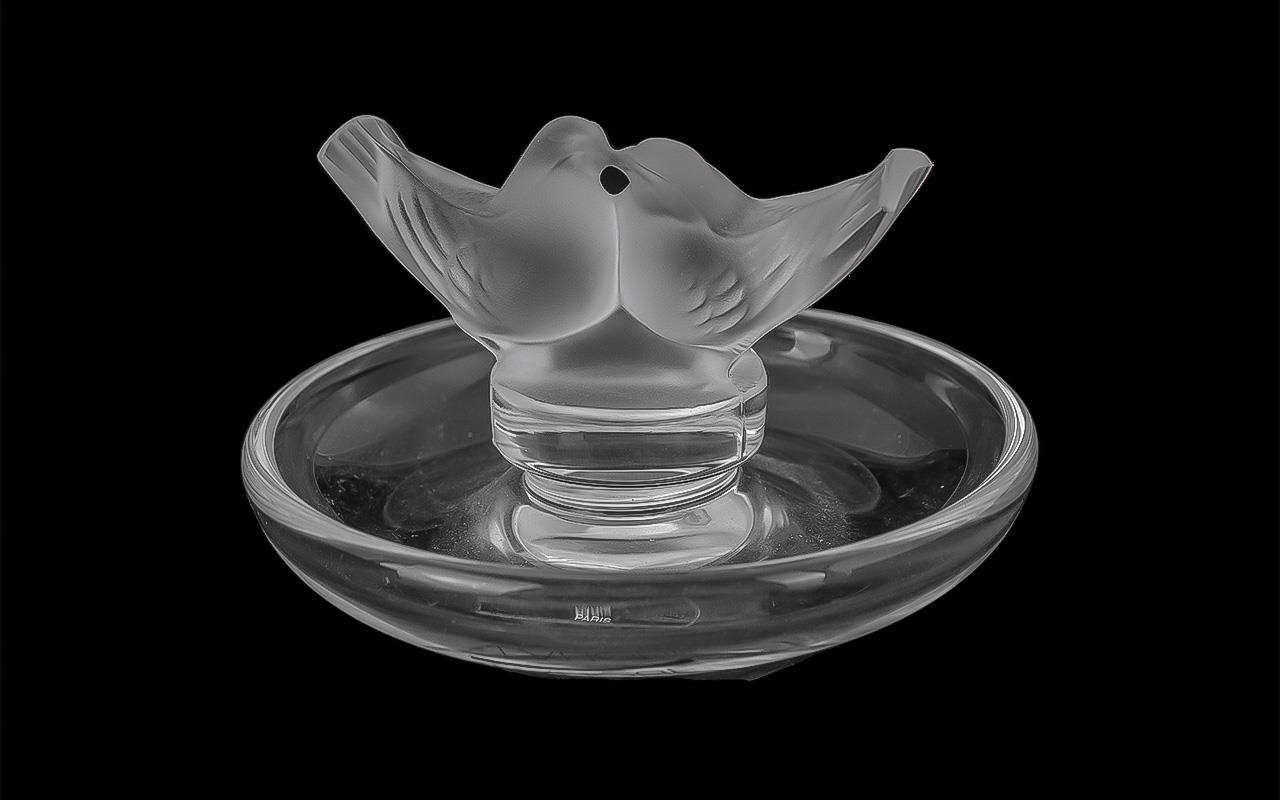 Lalique 'Two Lovebirds' Ring Tray, in original box with brochure. A Lalique Lovebirds ring tray, app