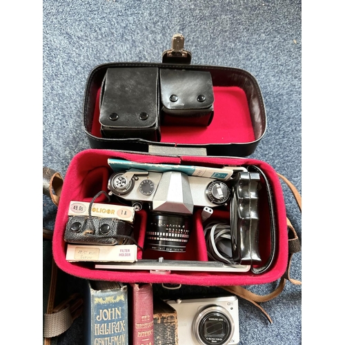 1471 - Box of Collectibles, including a Miranda video camera, Samsung camera, Nikon Coolpix, boxed Praktica... 