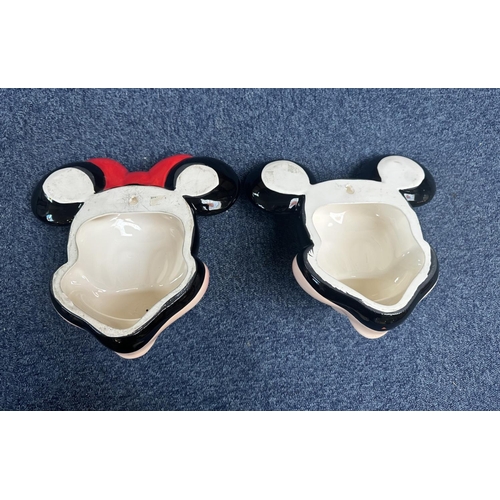 657 - Disney Mickey & Minnie Mouse Wall Plaques, measure 10'' x 10'' approx.