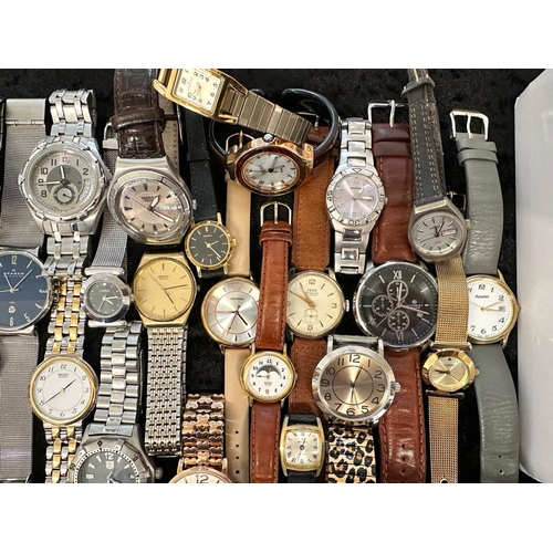 473 - Collection of Ladies & Gentleman's Wristwatches, leather and bracelet straps, makes including Skagen... 