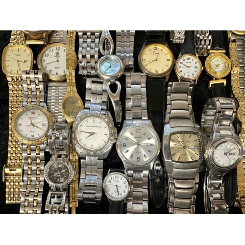 398 - Collection of Ladies & Gentlemen's Watches, leather and bracelet straps, various makes and styles, i... 