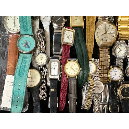 399 - Collection of Ladies & Gentlemen's Watches, leather and bracelet straps, various makes and styles, i... 