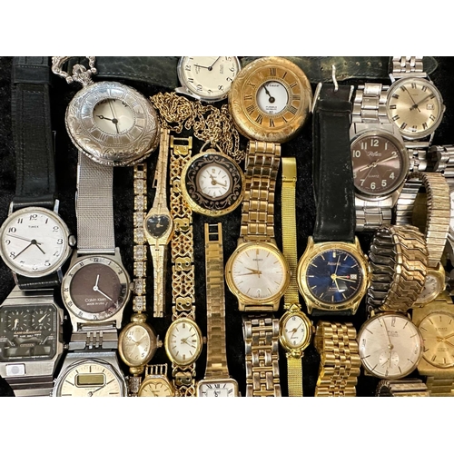 473 - Collection of Ladies & Gentleman's Wristwatches, leather and bracelet watches, including Sekonda, Ti... 