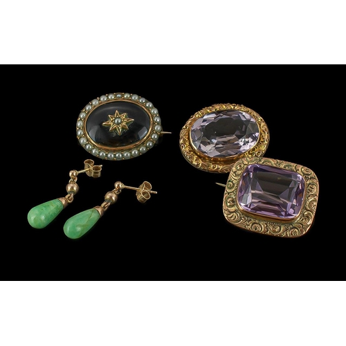 220 - A Small Collection of Antique and Vintage 9ct Gold Gem Set Small Brooch and a 9ct Gold Jade Tear Dro... 