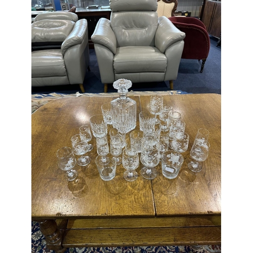 786 - Collection of Glass, including decanter and tumblers, sherry glasses, etc.