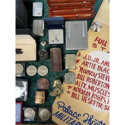 1380 - Box of Collectibles, including boxed set of Morritz fountain pen and ball point pen, vintage Octopus... 