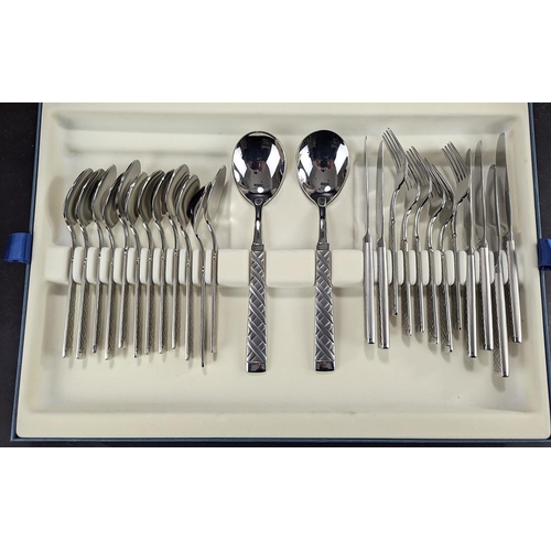 1042 - Villeroy & Boch Boxed Modern Cutlery Set, full service for six, 44 piece, appears unused.  In fitted... 