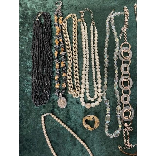 380 - Box of Quality Vintage Costume Jewellery, including necklaces, chains, pearls, beads, bracelets, ear... 