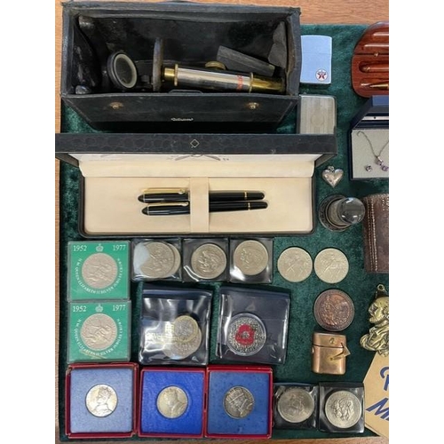 1380 - Box of Collectibles, including boxed set of Morritz fountain pen and ball point pen, vintage Octopus... 