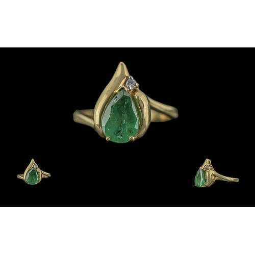 171A - 14ct Gold Emerald Pear Shaped Dress Ring, weight 2.90, ring size K.