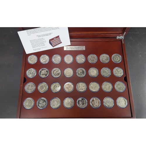 357 - Danbury Mint Queen Elizabeth II Royal Crown Collection, 32 Crowns In Fitted Deluxe Chest With paperw... 