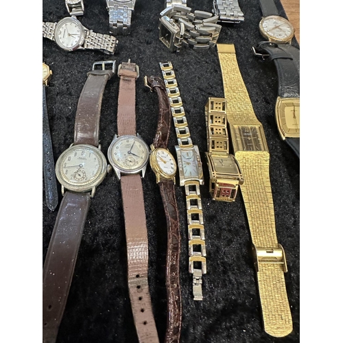 358A - Large Box of Gentlemen's and Ladies Wristwatches, bracelet and leather straps, makes to include Paul... 