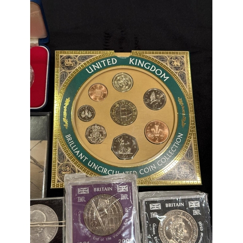 369 - Collection of Misc Coins. Various Dates etc. Needs a Good Sort.