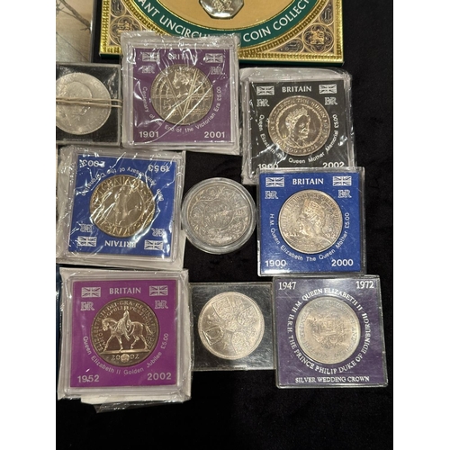 369 - Collection of Misc Coins. Various Dates etc. Needs a Good Sort.