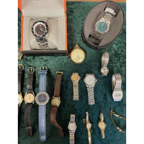 401 - Collection of Ladies & Gentlemen's Wristwatches, leather and bracelet straps, various makes and styl... 