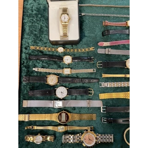 452 - Collection of Ladies & Gentlemen's Wristwatches, leather and bracelet straps, various makes and styl... 