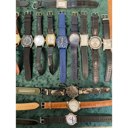 457A - Collection of Gent's Fashion Wristwatches, all fitted with new batteries and in working order, all l... 