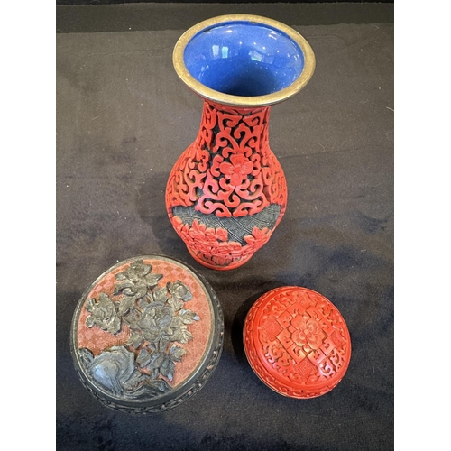 850 - Collection of ( 3 ) Cinnabar Items, Includes Vase + 2 Circular Lidded Boxes. Beautifully Decorated T... 